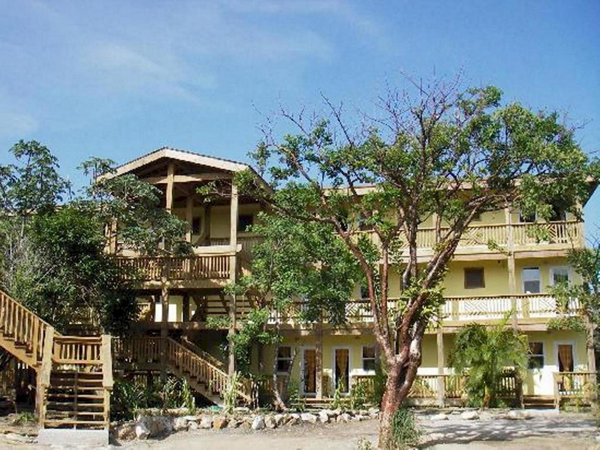 Hotel Posada Las Orquídeas West End Exterior foto